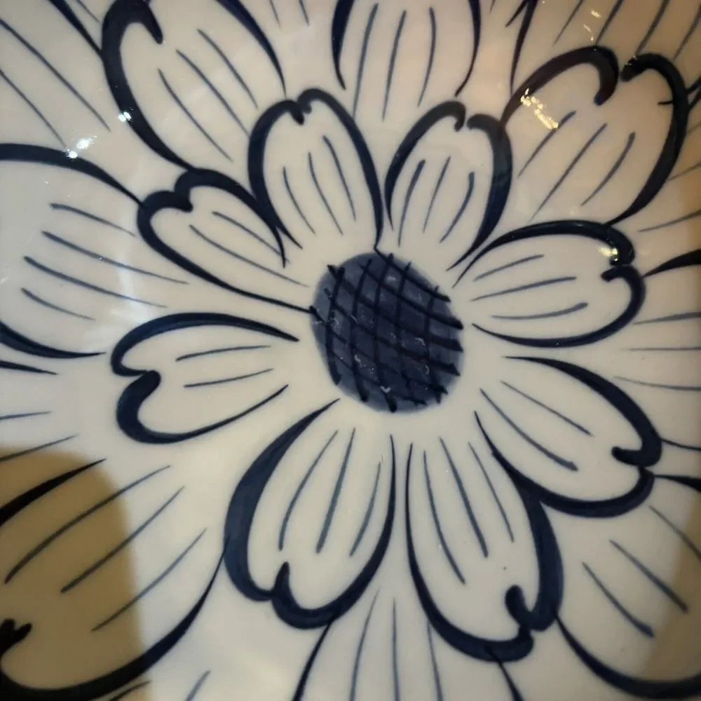 Pier‎ 1 Japan Vintage Blue and White Floral Serving Bowl chrysanthemum floral 8